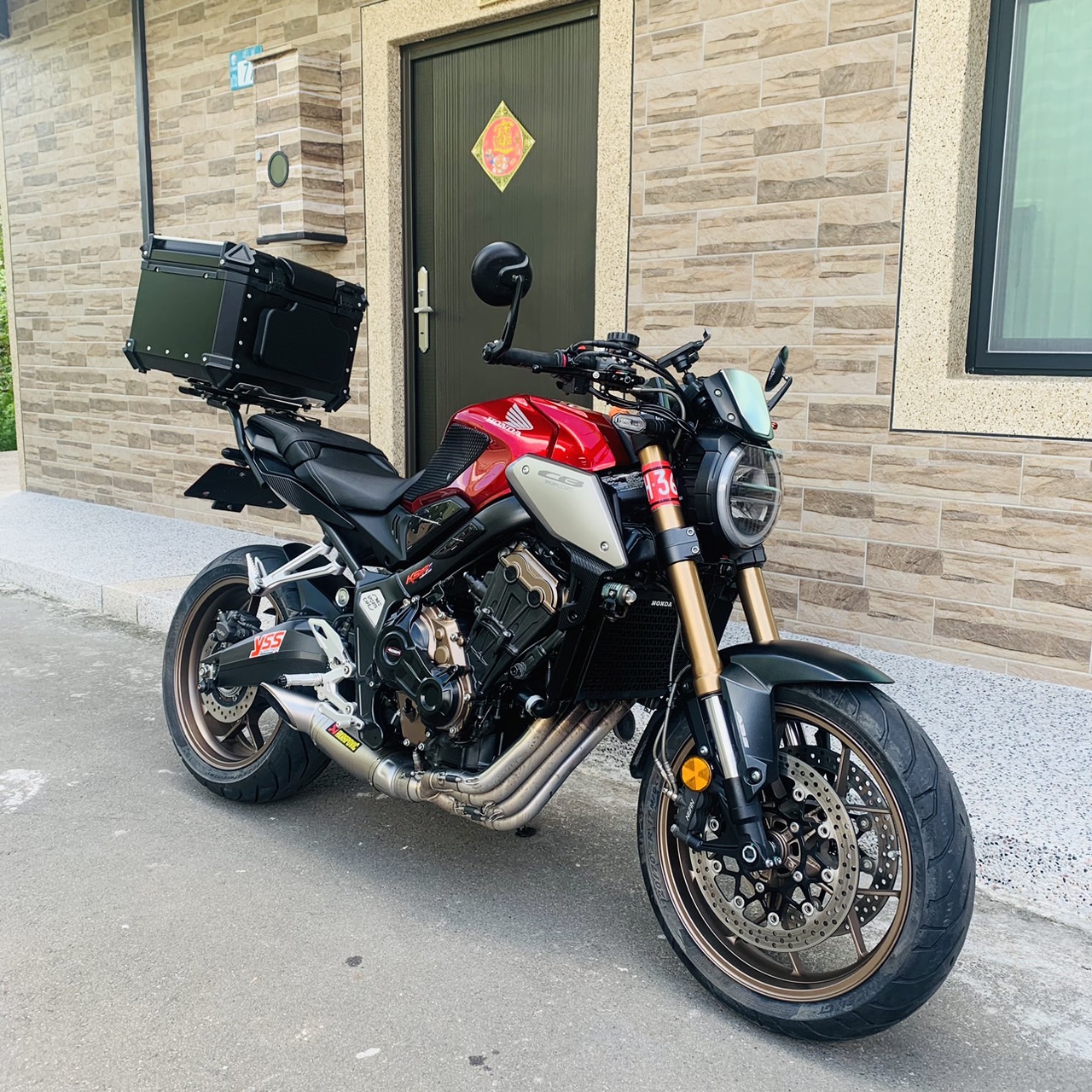 HONDA CB650R 遠征部隊