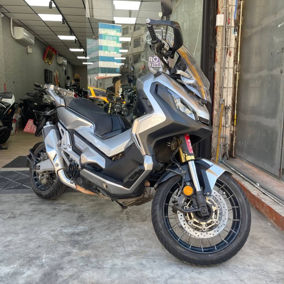 HONDA X-ADV 750 風馳電掣