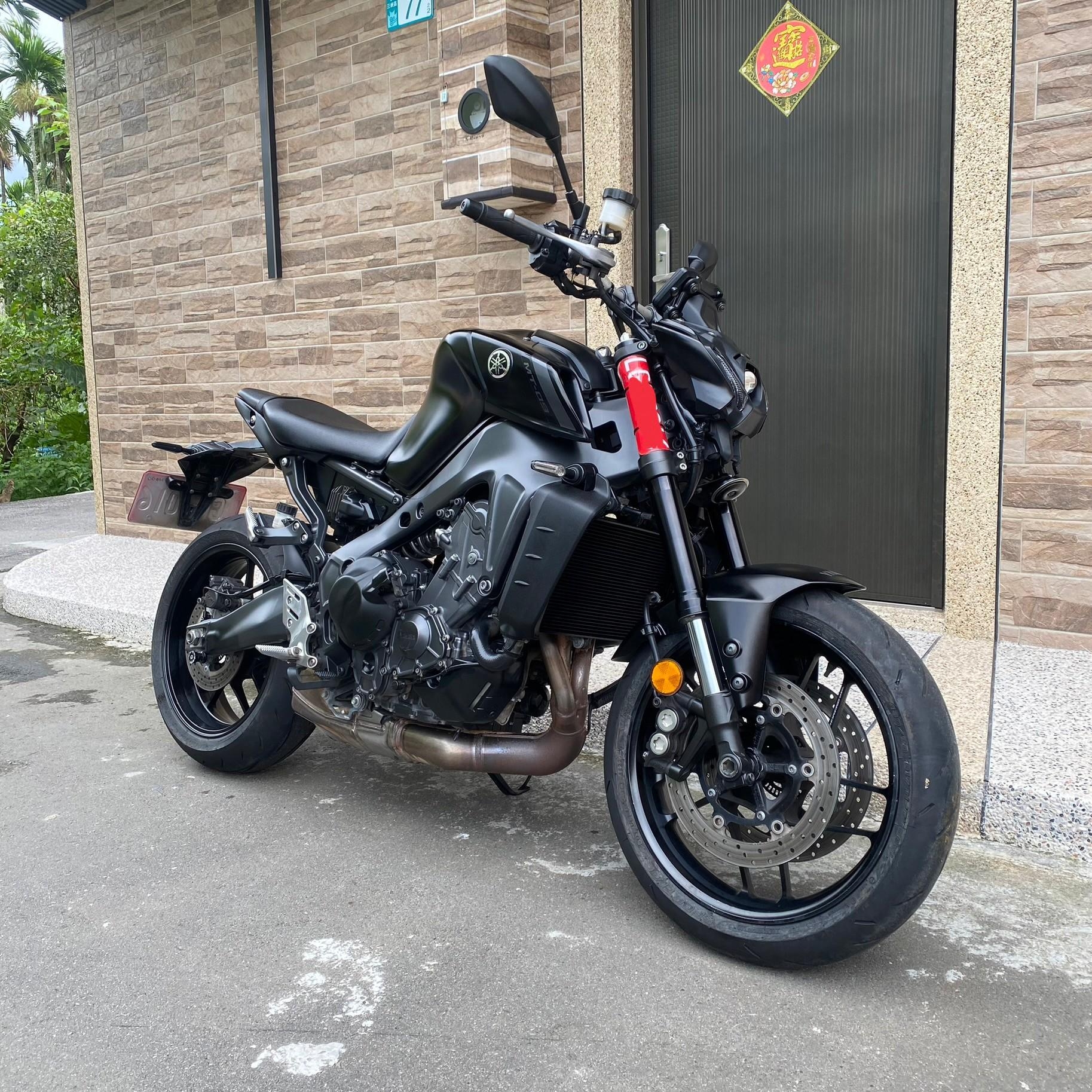 YAMAHA MT09 暗夜騎士
