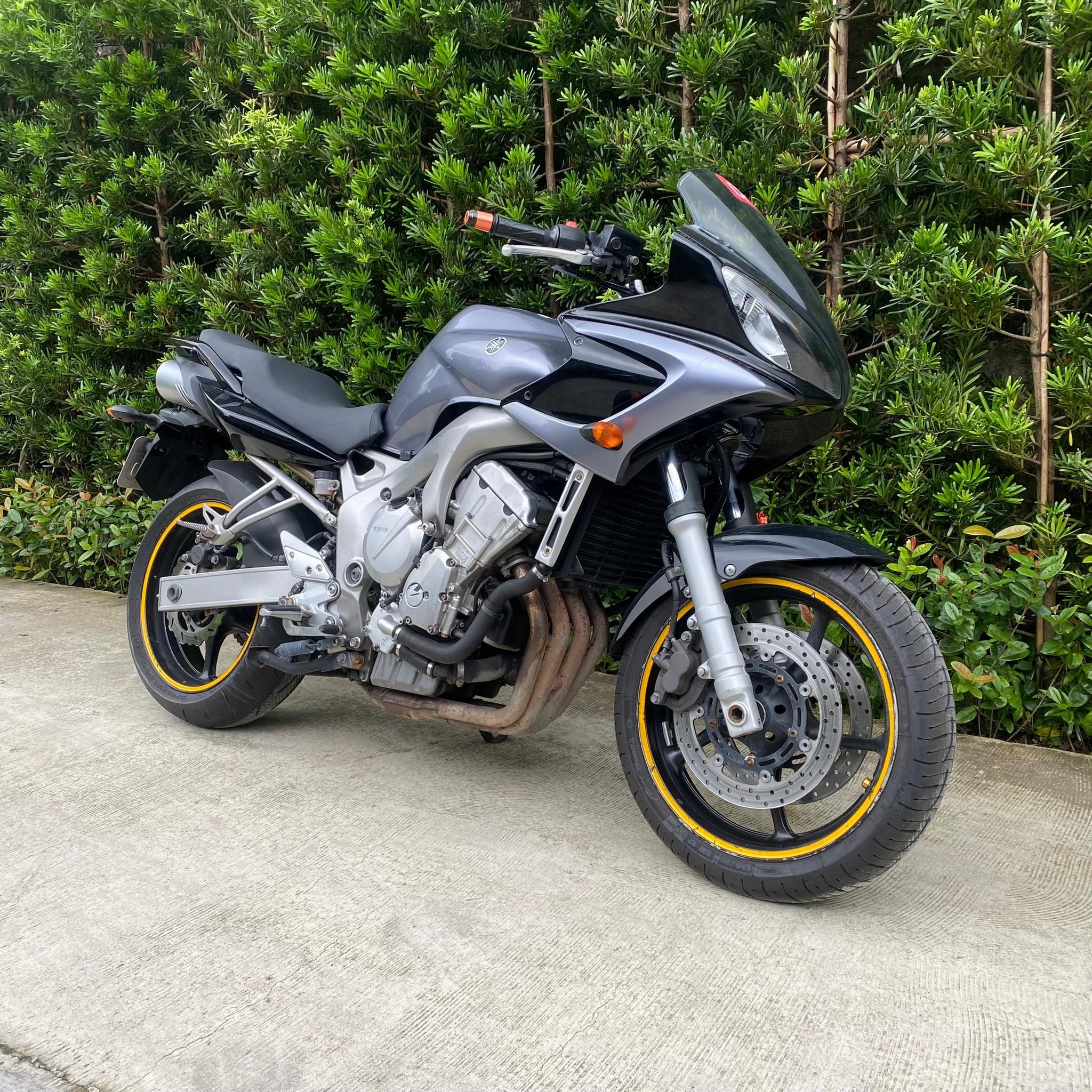 Yamaha FZ6S 懷舊街跑